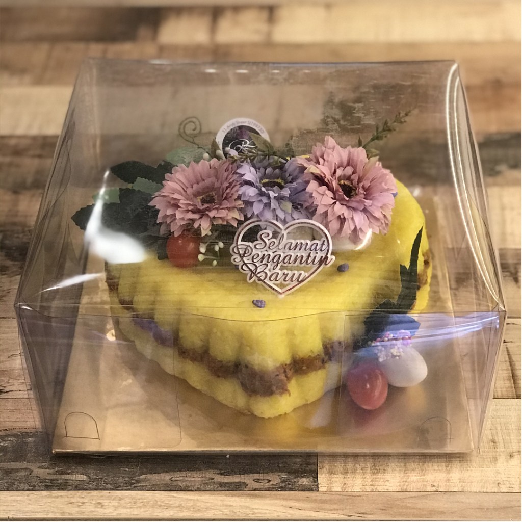 Single Pulut Cake - Heart Shape, Beef Rendang Filling, Transparent Box