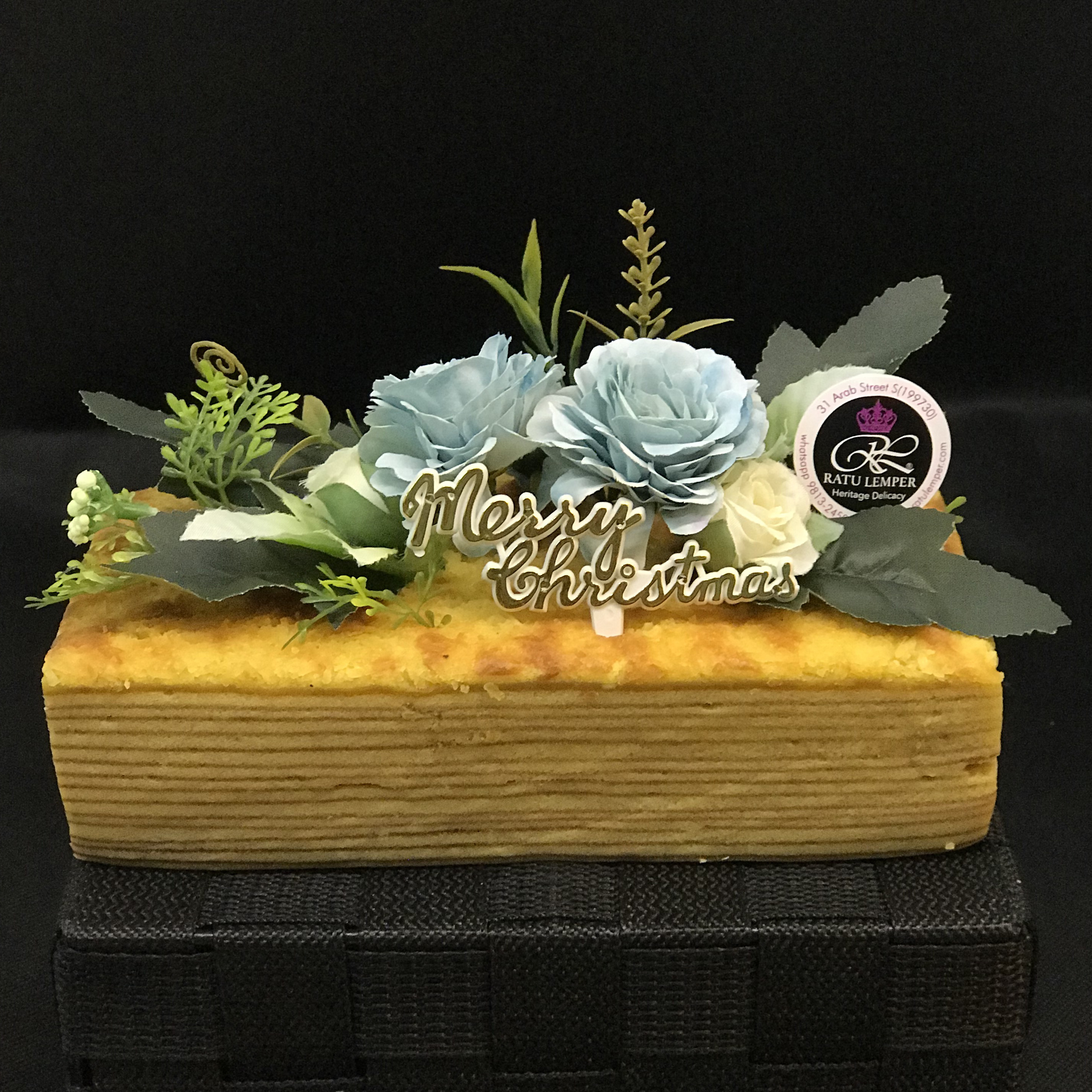 Lapis Half Loaf with Decor