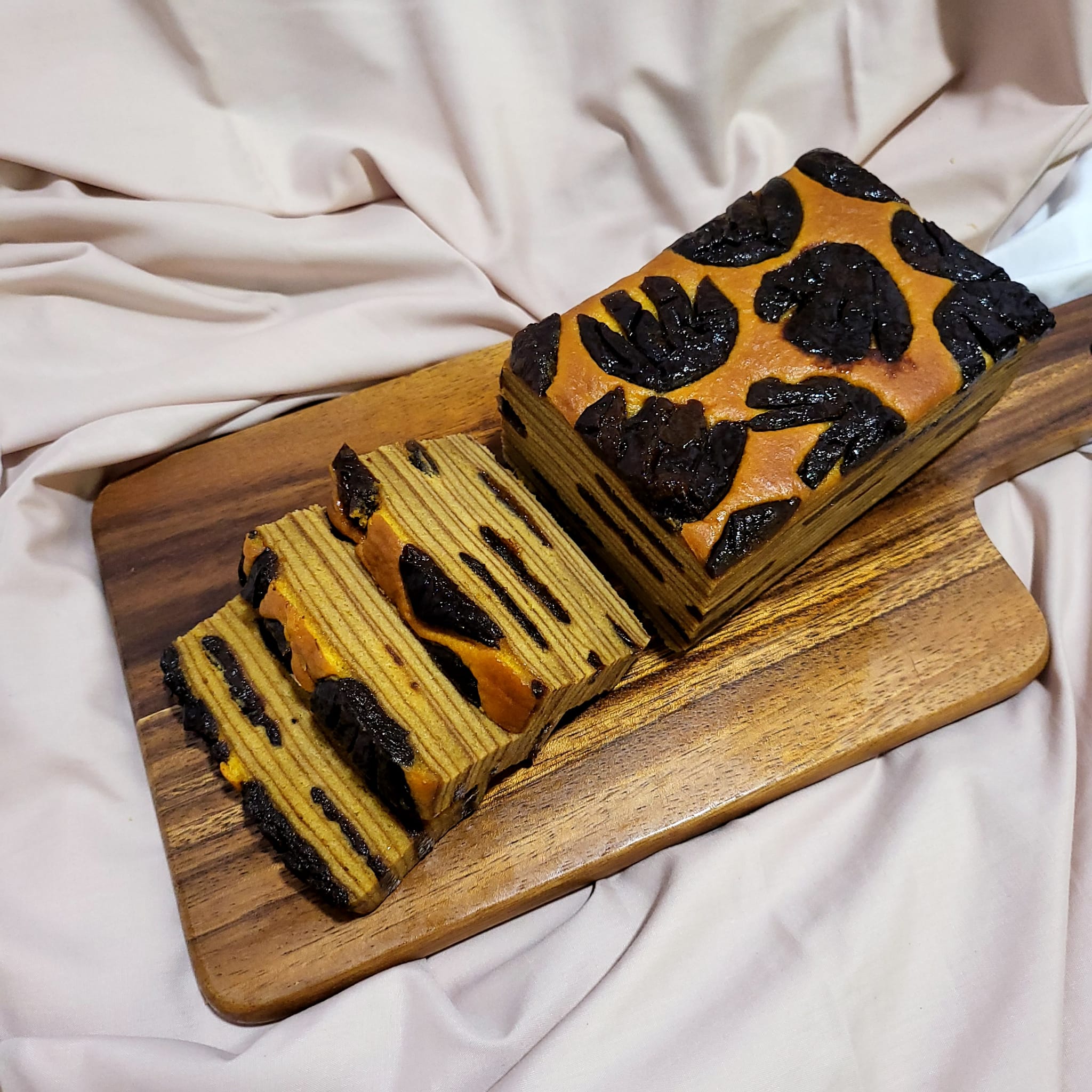 Premium Lapis Prune (Half)